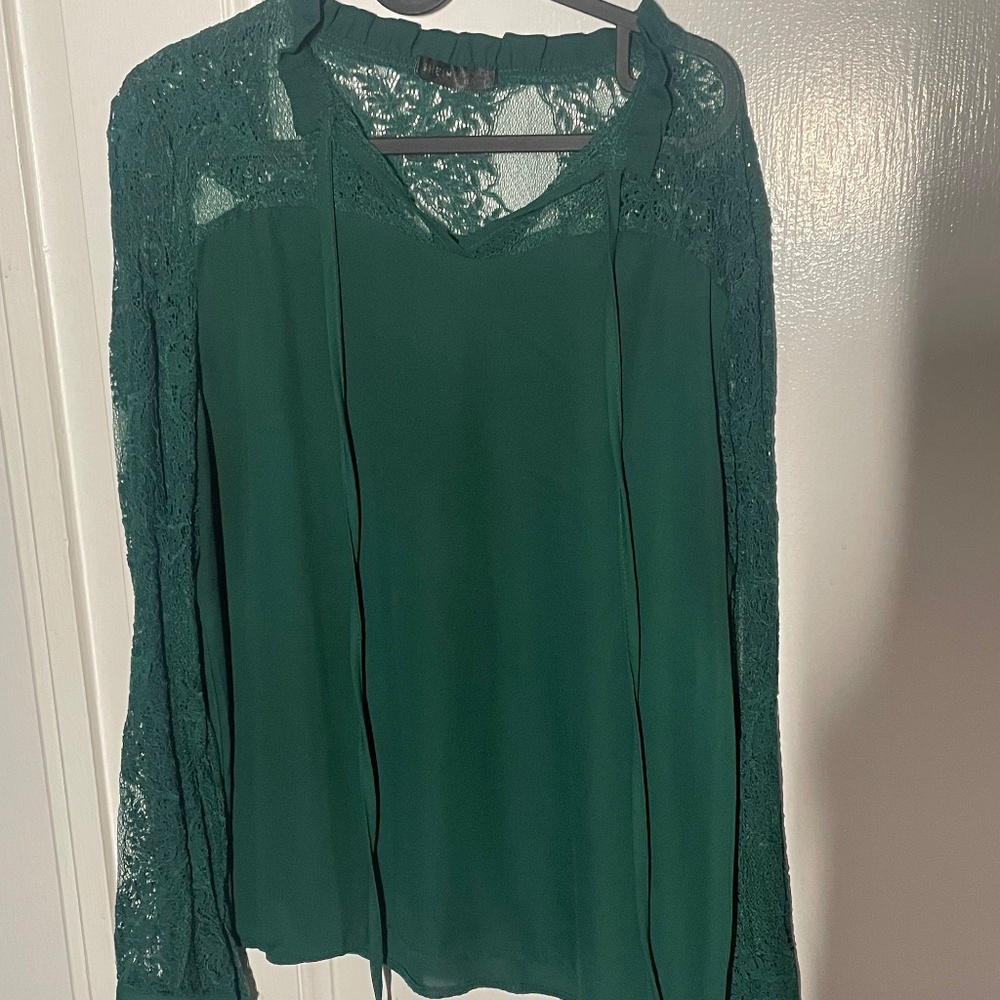 Lace Flare Sleeve Tie Neck Blouse